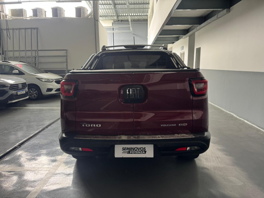 fiat toro 2.0 16v turbo diesel volcano 4wd at9 20/21 seminovo4