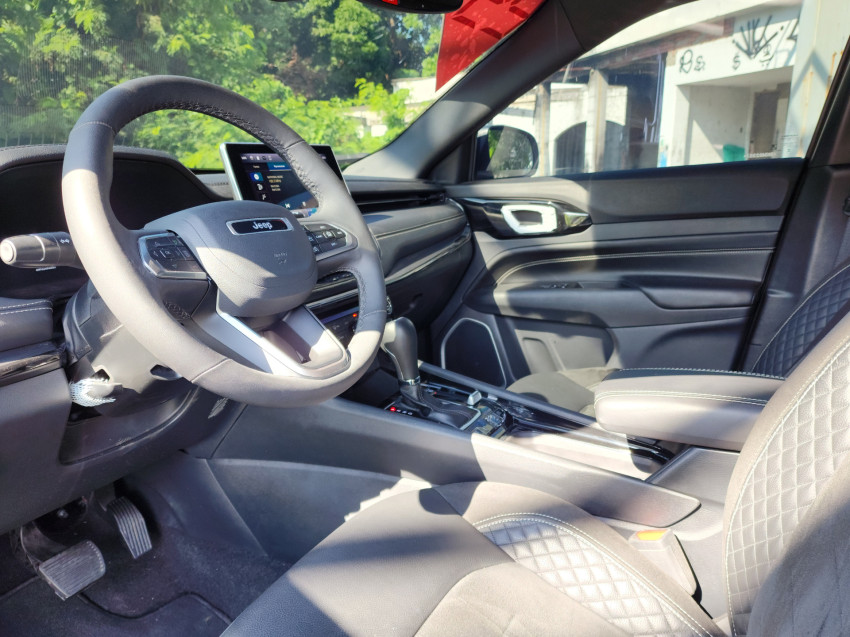 jeep compass 2.0 hurricane 4 turbo gasolina blackhawk at9 24/25 seminovo5