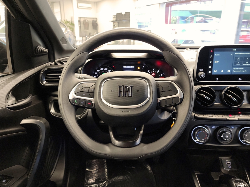 fiat cronos 1.3 firefly flex drive man 25/26 0km6