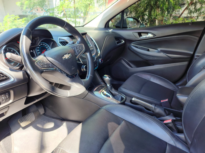 chevrolet cruze 1.4 turbo lt 16v flex 4p at 17/18 seminovo5