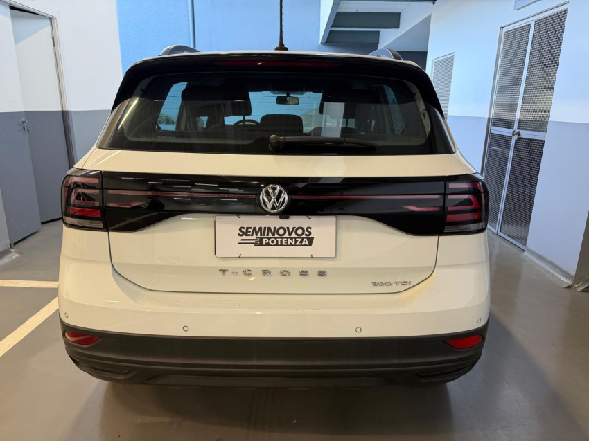 volkswagen t-cross 1.0 200 tsi total flex at 21/21 seminovo4