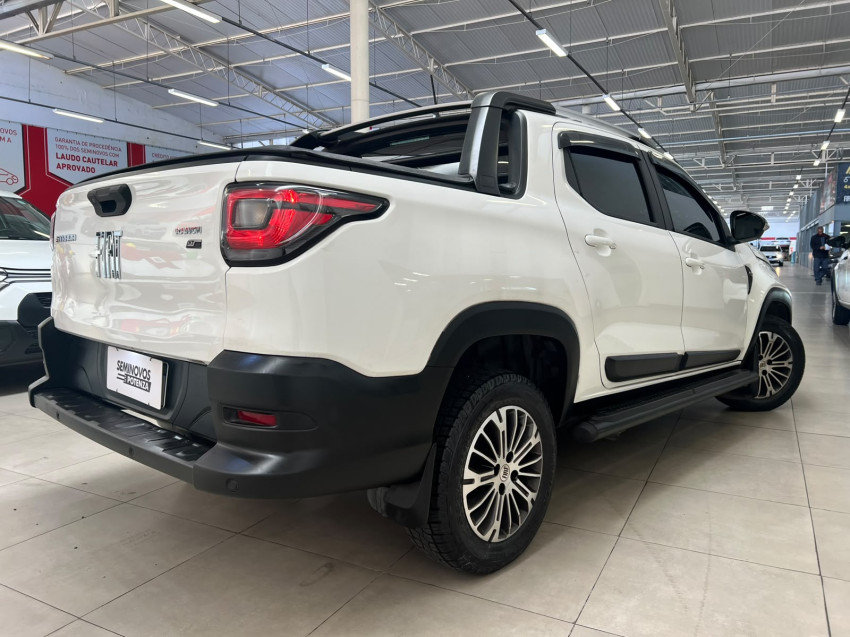 fiat strada 1.3 firefly flex ranch cd cvt 22/23 seminovo3