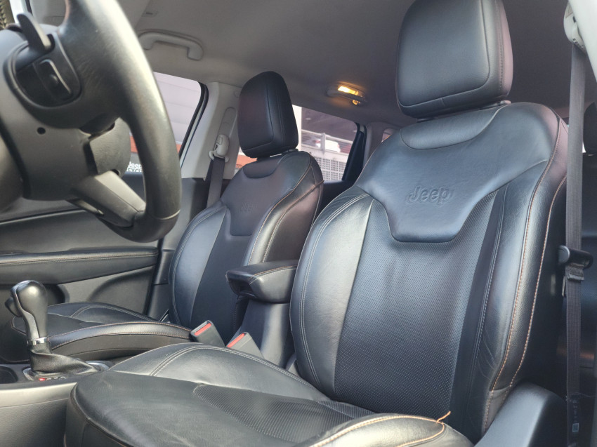 jeep compass 2.0 16v flex longitude at 20/21 seminovo6