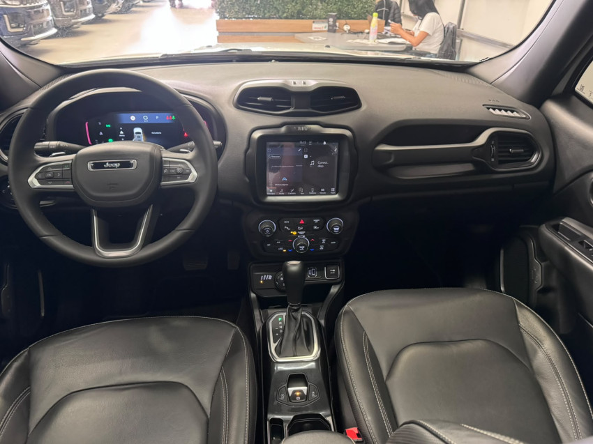 jeep renegade s turbo 4x4 flex automatico com teto solar t270 baixa km de garagem muito novo7