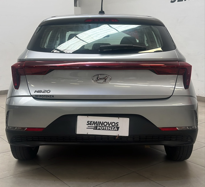 hyundai hb20 1.0 12v flex comfort man 25/26 seminovo4