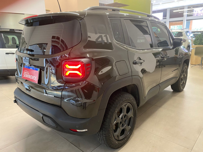 jeep renegade 1.3 t270 turbo flex willys 4x4 at9 24/25 seminovo3
