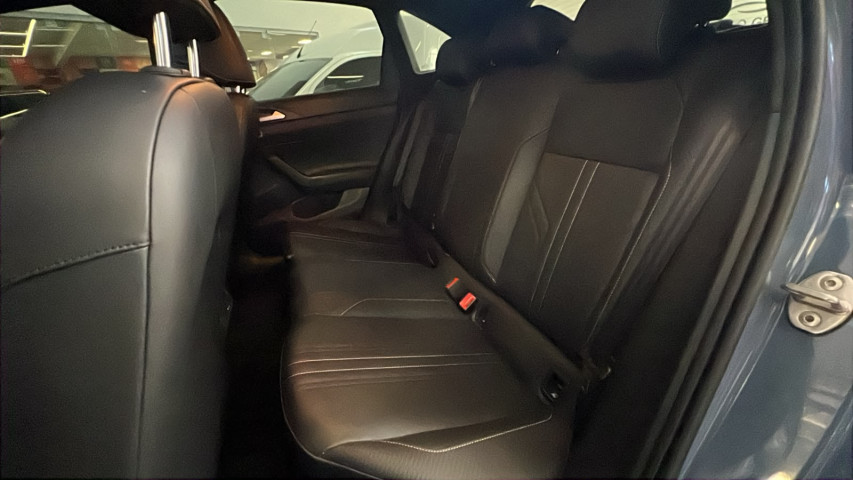 volkswagen nivus 1.0 200 tsi total flex comfortline at 25/26 seminovo12