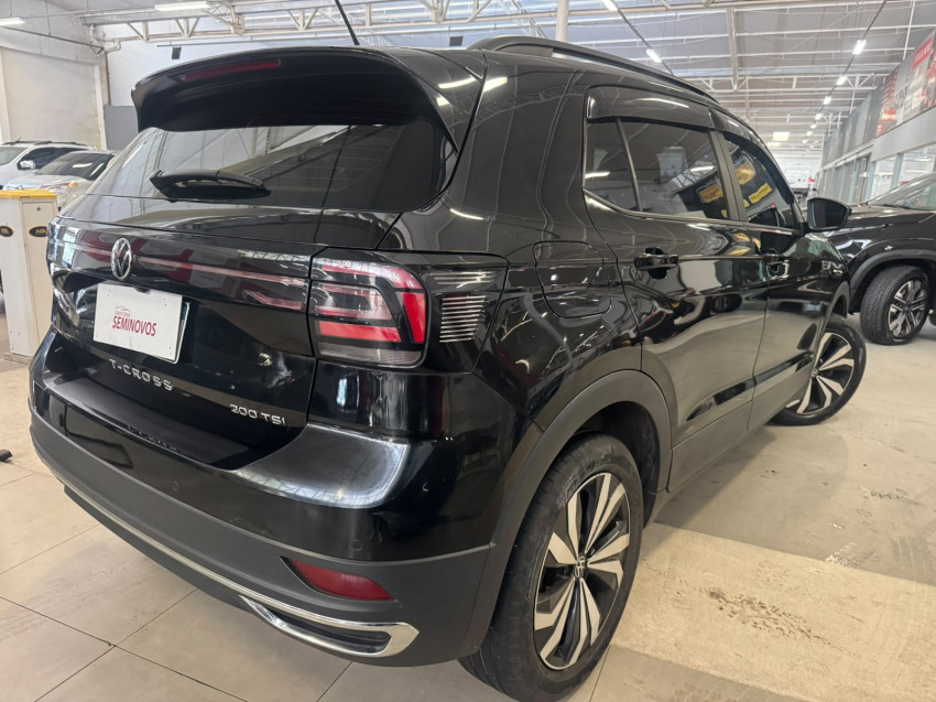 volkswagen t-cross 1.0 200 tsi total flex comfortline at 23/23 seminovo2