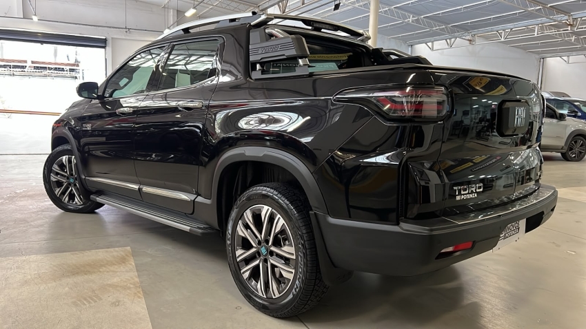fiat toro 2.2 turbo diesel ranch 4wd at9 25/26 seminovo5