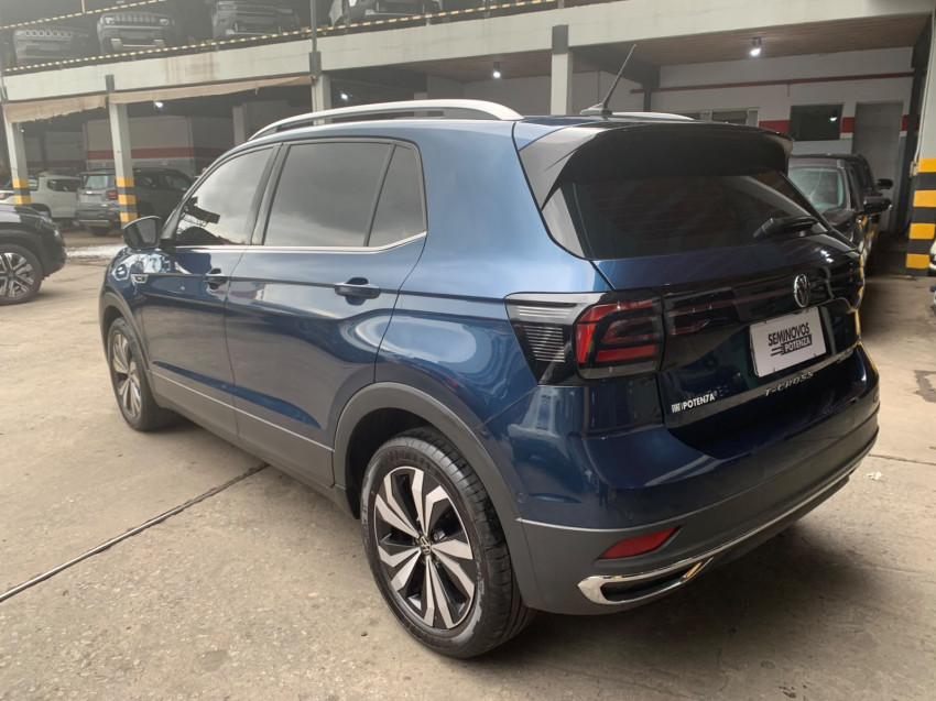 volkswagen t-cross 1.4 250 tsi total flex highline at 23/24 seminovo5