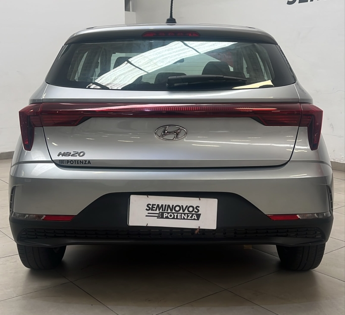 hyundai hb20 1.0 12v flex comfort man 25/26 seminovo4