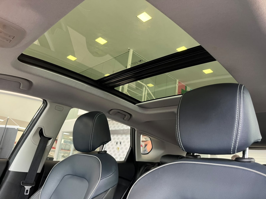 CHEVROLET TRACKER 1.2 TURBO FLEX PREMIER AT 23/24 SEMINOVO9
