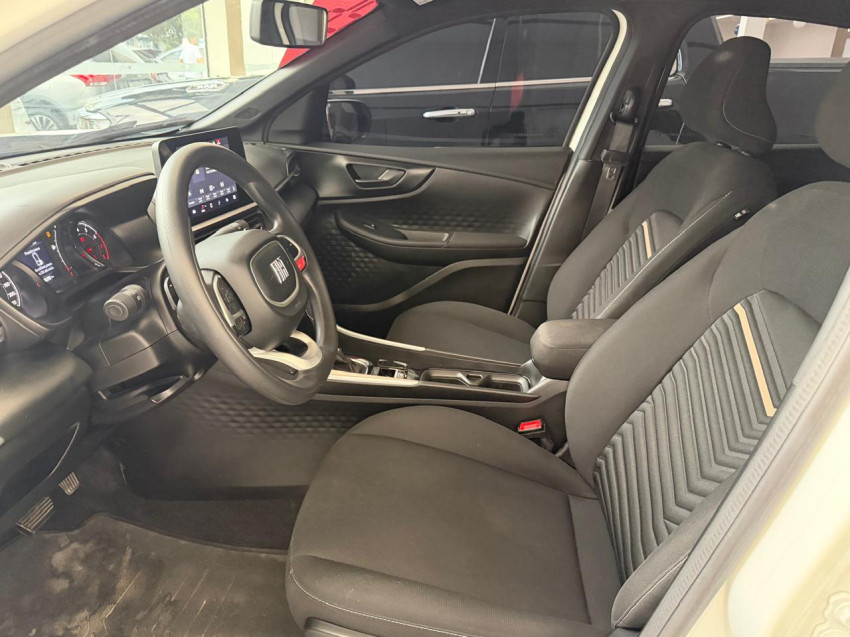 FIAT FASTBACK 1.0 TURBO 200 FLEX CVT 25/26 SEMINOVO10