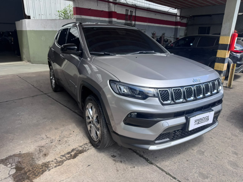 JEEP COMPASS 1.3 T270 TURBO FLEX LONGITUDE AT6 22/22 SEMINOVO0