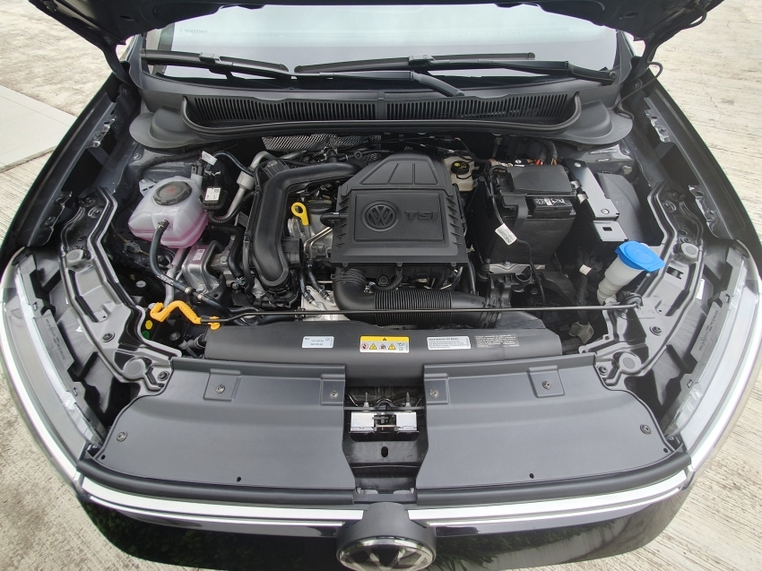 volkswagen nivus 1.0 200 tsi total flex highline automatico 2025