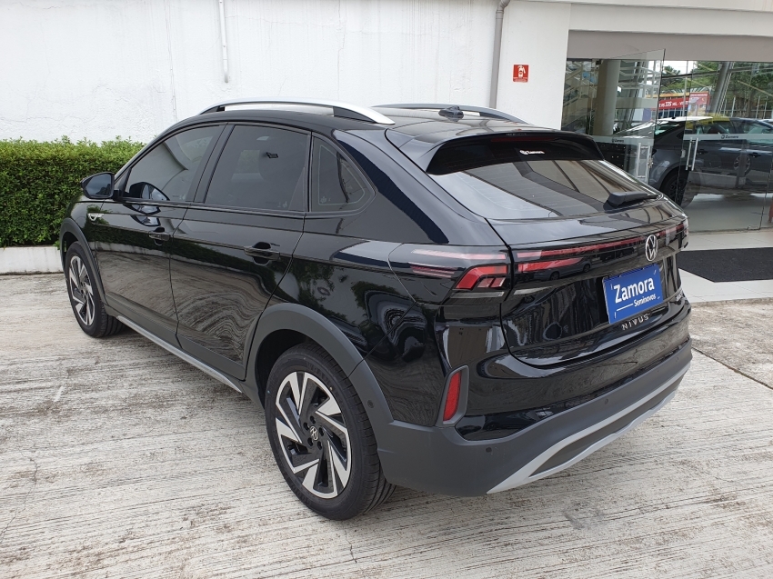 volkswagen nivus 1.0 200 tsi total flex highline automatico 2025
