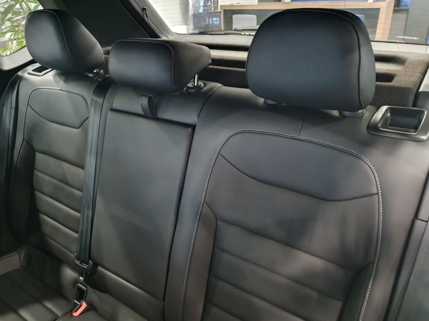 volkswagen taos 1.4 250 tsi total flex highline automatico 2025