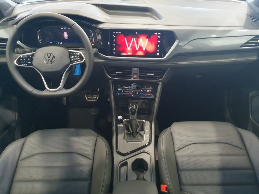 volkswagen taos 1.4 250 tsi total flex highline automatico 2025