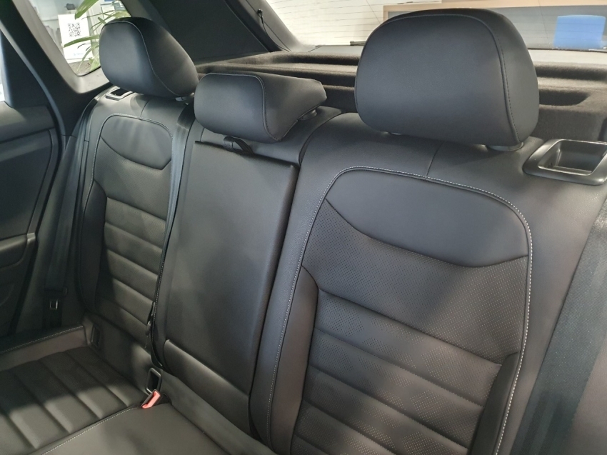 volkswagen taos 1.4 250 tsi total flex highline automatico 2025
