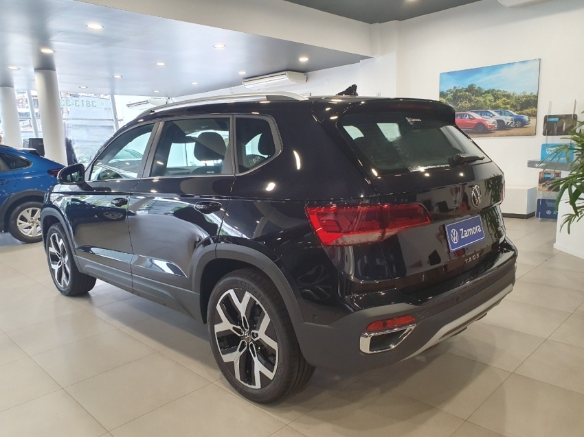 volkswagen taos 1.4 250 tsi total flex highline automatico 4p 2025