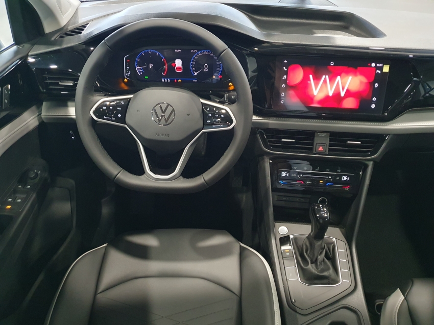 volkswagen taos 1.4 250 tsi total flex comfortline automatico 4p 2025
