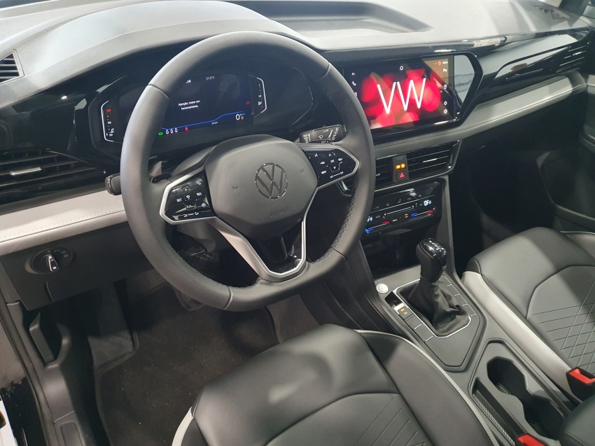 volkswagen taos 1.4 250 tsi total flex comfortline automatico 4p 2025