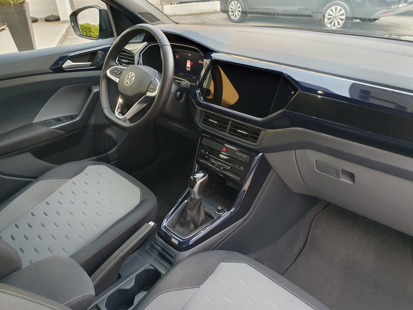 volkswagen t-cross 1.0 200 tsi total flex comfortline automatico 4p 2024