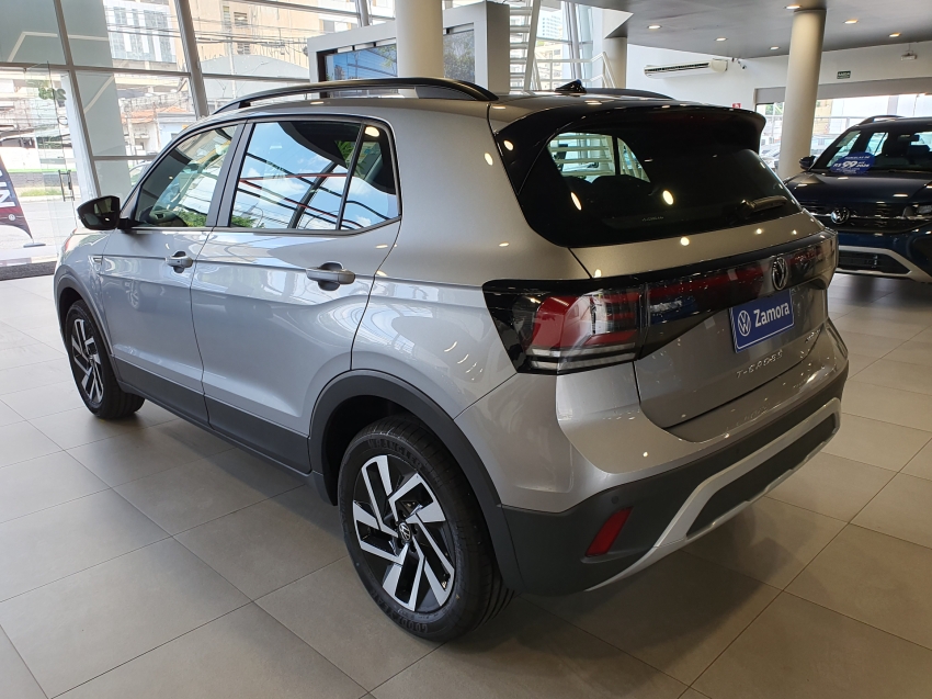 volkswagen t-cross 1.0 200 tsi total flex comfortline automatico 4p 2026