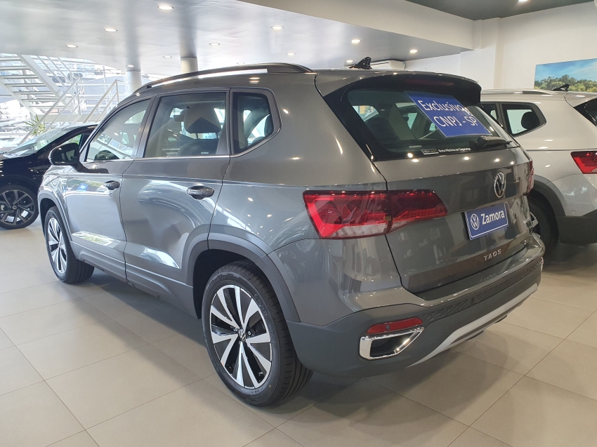 volkswagen taos 1.4 250 tsi total flex comfortline automatico 4p 2025