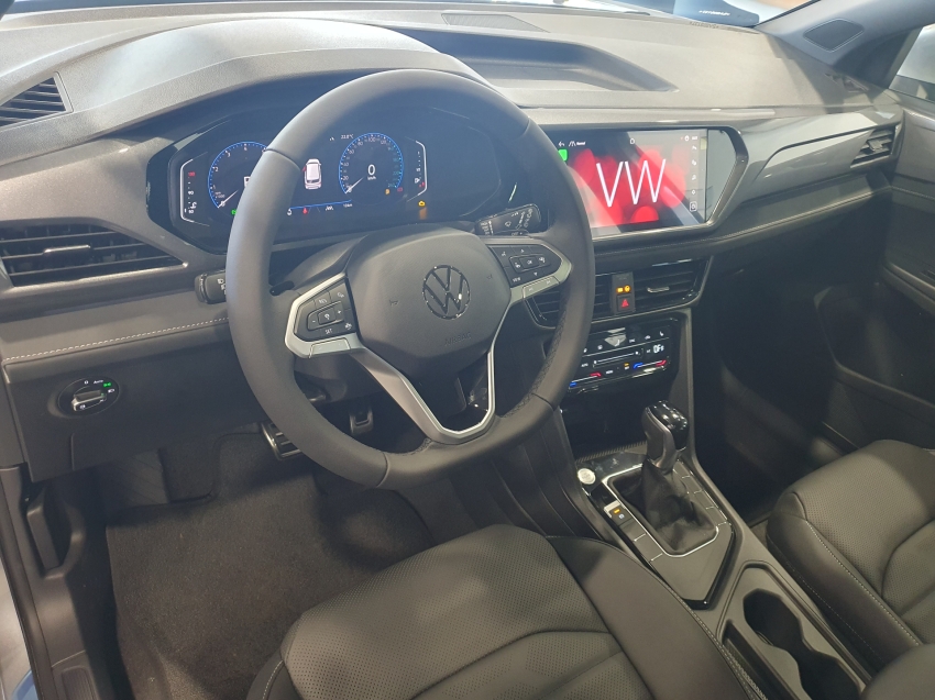 volkswagen taos 1.4 250 tsi total flex highline automatico 4p 2025
