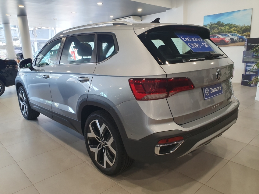 volkswagen taos 1.4 250 tsi total flex highline automatico 4p 2025