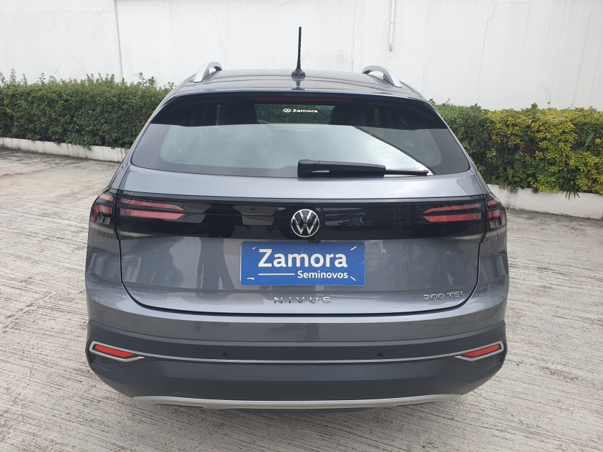 volkswagen nivus 1.0 200 tsi total flex highline automatico 4p 2023