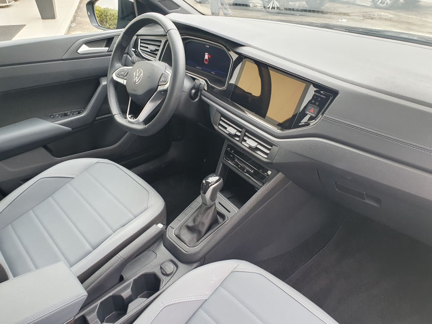 volkswagen nivus 1.0 200 tsi total flex highline automatico 4p 2024