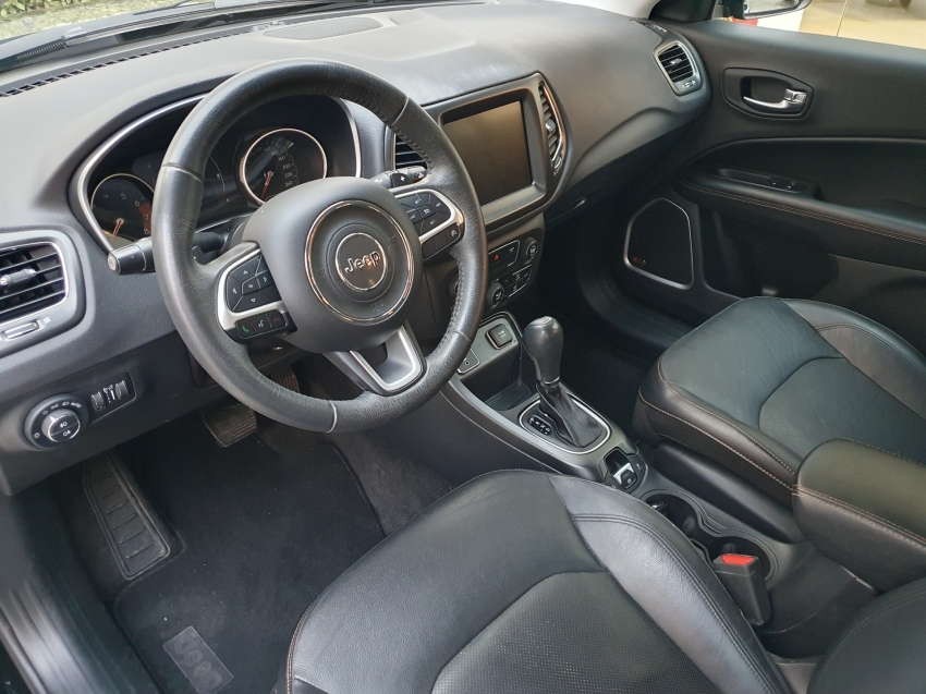 jeep compass 2.0 16v flex longitude automatico 4p 2018