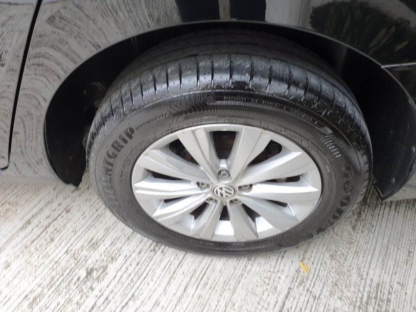 volkswagen virtus 1.0 200 tsi comfortline automatico flex 4p 2022