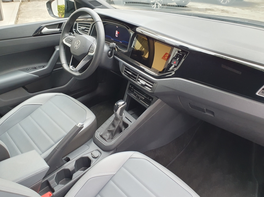 volkswagen nivus 1.0 200 tsi total flex highline automatico 4p 2023