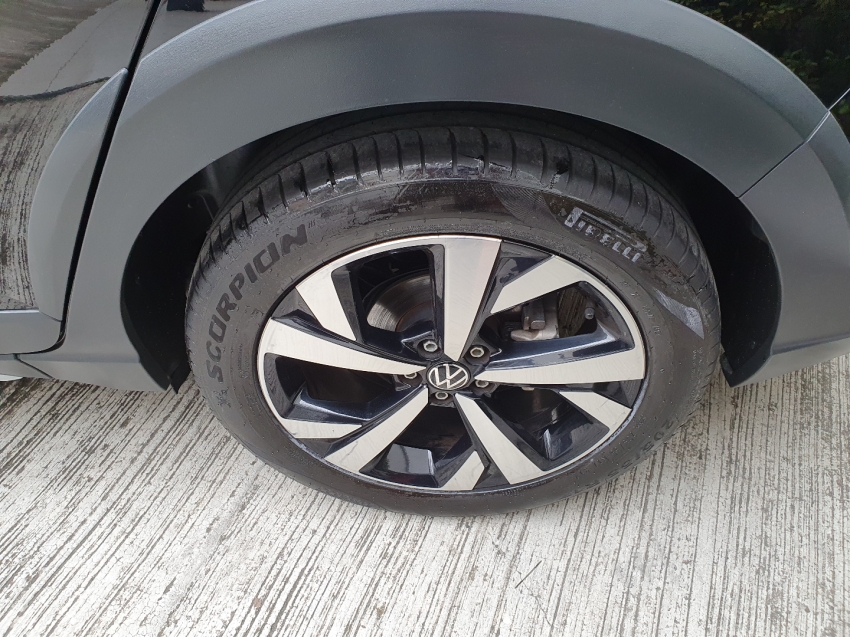 volkswagen nivus 1.0 200 tsi total flex highline automatico 4p 2023