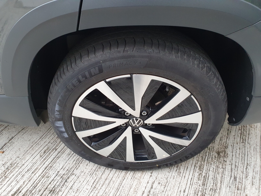 volkswagen taos 1.4 250 tsi total flex highline automatico 4p 2022