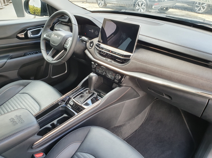 jeep commander 1.3 t270 turbo flex limited at6 4p automatico 2023