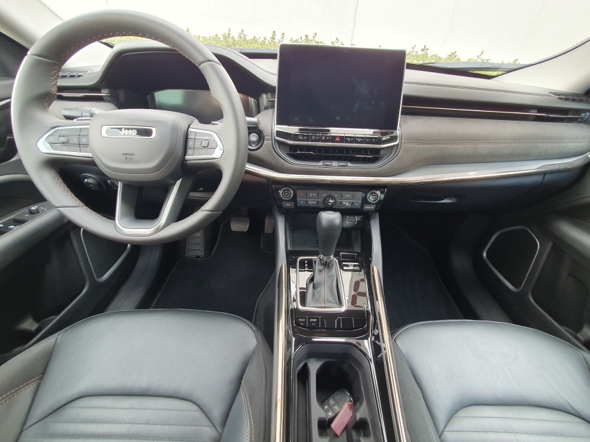 jeep commander 1.3 t270 turbo flex limited at6 4p automatico 2023