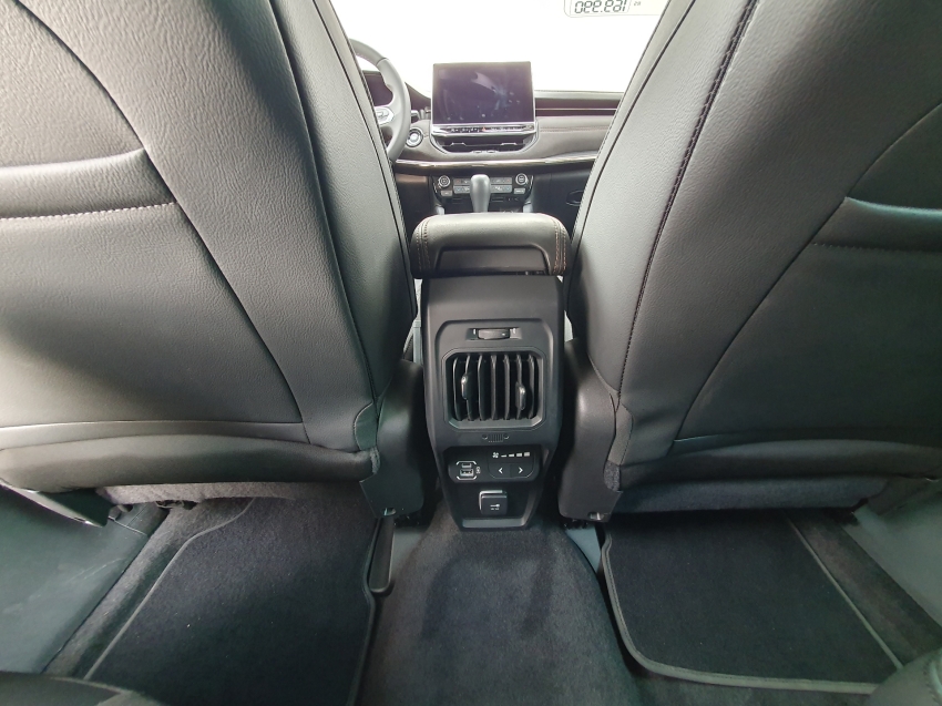 jeep commander 1.3 t270 turbo flex limited at6 4p automatico 2023