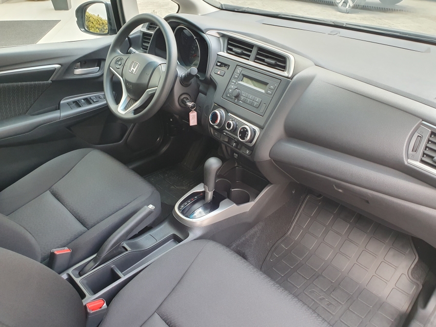 honda fit 1.5 lx 16v flex 4p automatico 2018