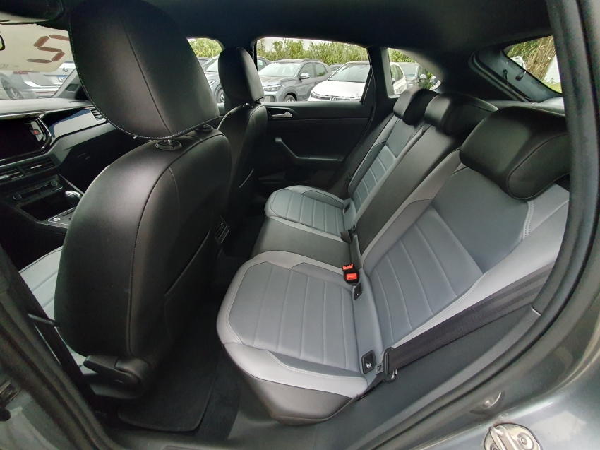 volkswagen nivus 1.0 200 tsi total flex highline automatico 4p 2021