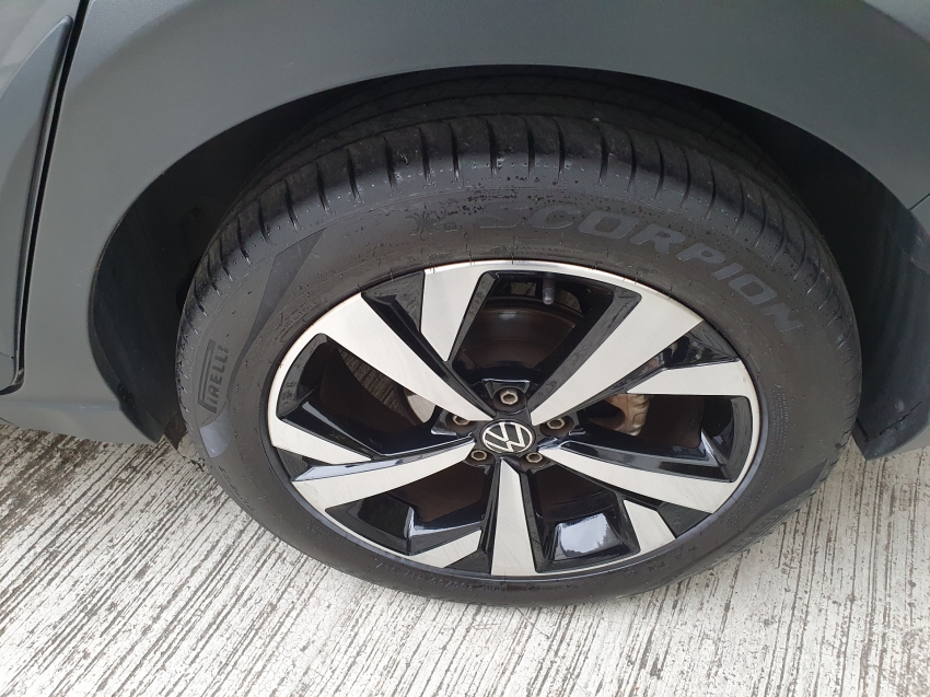 volkswagen nivus 1.0 200 tsi total flex highline automatico 4p 2021