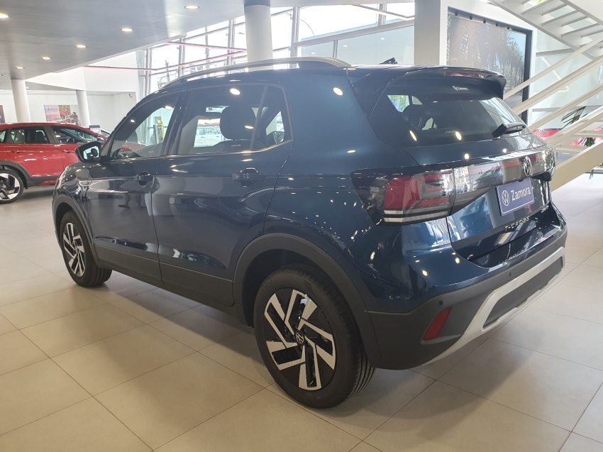 volkswagen t-cross 1.4 250 tsi total flex highline automatico 4p 2026
