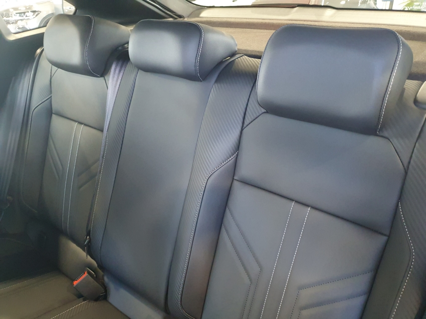 volkswagen nivus 1.0 200 tsi total flex highline automatico 4p 2026