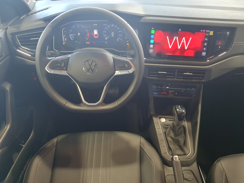 volkswagen nivus 1.0 200 tsi total flex highline automatico 4p 2026