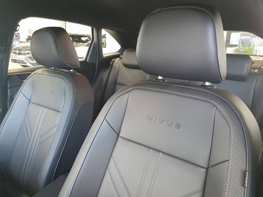 volkswagen nivus 1.0 200 tsi total flex highline automatico 4p 2026