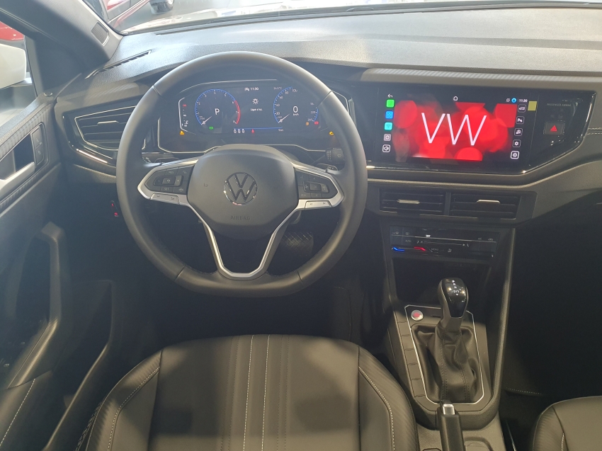volkswagen nivus 1.0 200 tsi total flex highline automatico 4p 2026