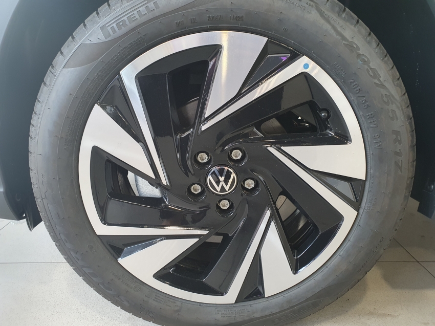 volkswagen nivus 1.0 200 tsi total flex highline automatico 4p 2026